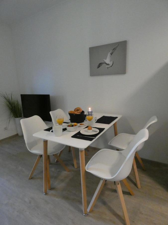 Gartenwohnung Juliana Gstadt Laeufers Chiemsee Holiday Home Гштадт-ам-Кимзее Экстерьер фото